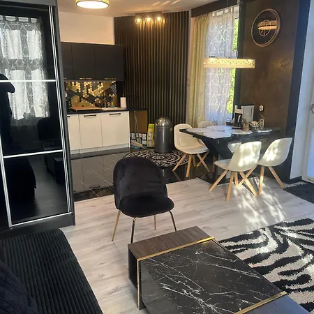 Czarna Perla Ekskluzywny Dla Wymagajacych Lägenhet *